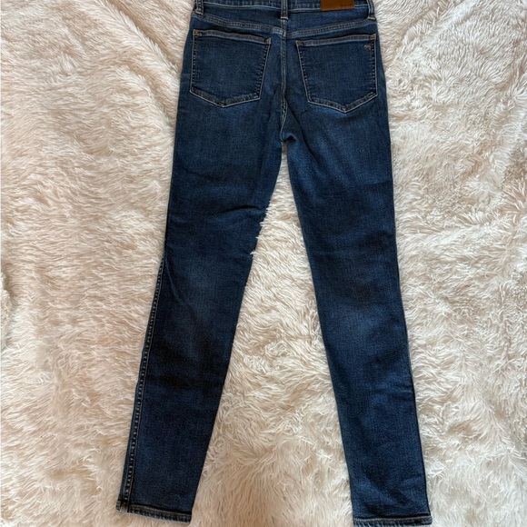 Madewell 10” High Rise Skinny Jeans - Picture 11 of 13